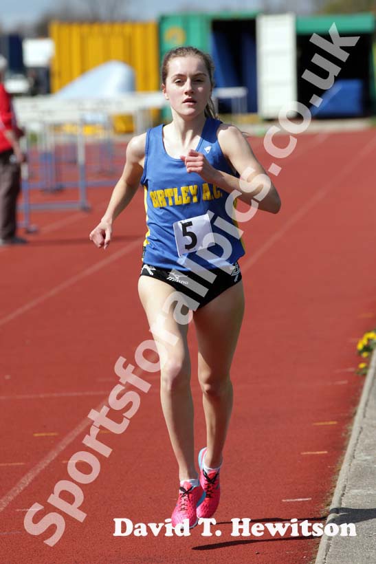 Lydia Turner (Birtley) on her way to beaking 10 minutes in the 3000 metres at the North of England, Div. 4E, Whitley Bay.